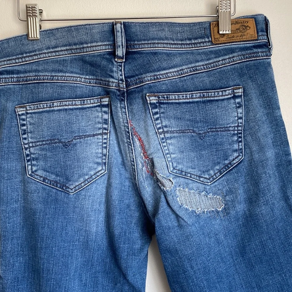 👖Diesel distressed/ patched jeans. Relaxed skinny low waist size 29 - Picture 9 of 16